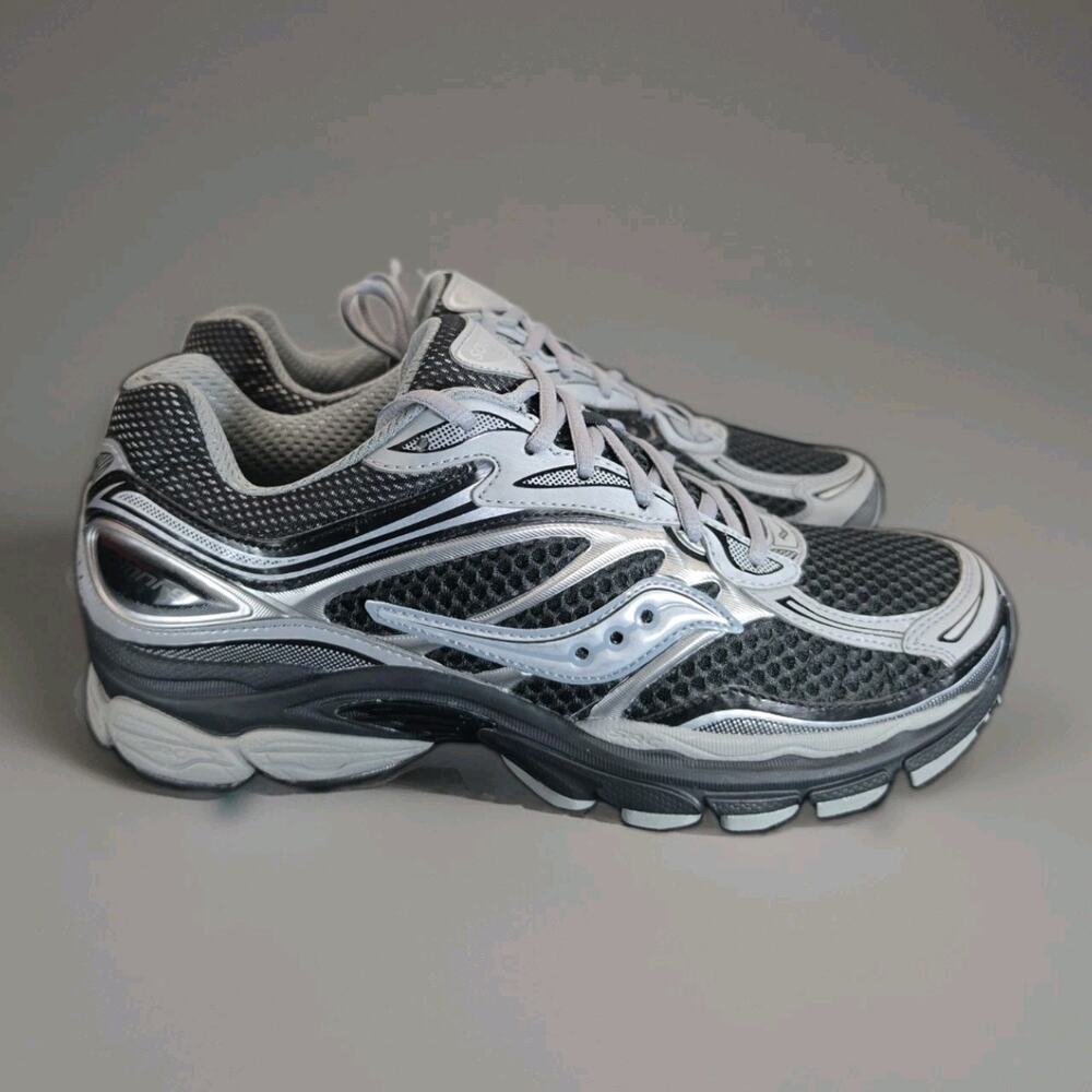 Size 10 - Saucony OG ProGrid Omni 9 Black Silver